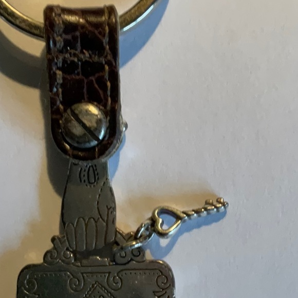 Vintage Brighton key 🔑 chain charm - Picture 3 of 4